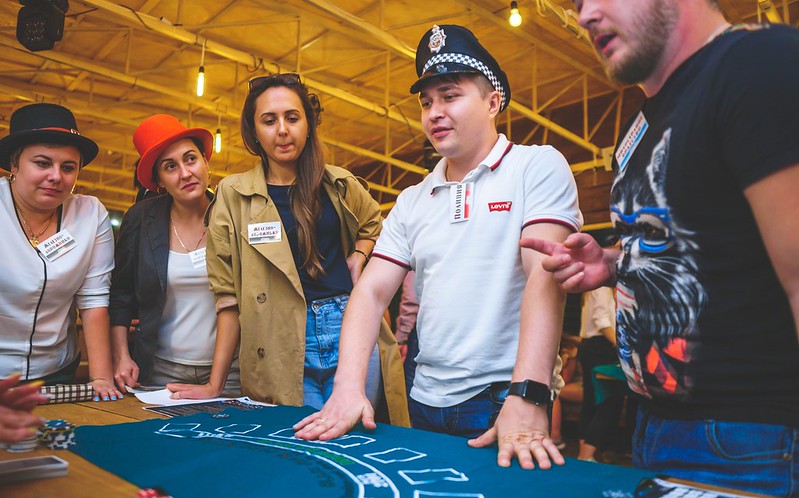 Корпоративные сувениры и подарки на День нефтяника в Almaty